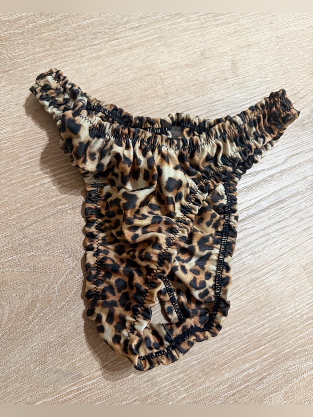 Strawberry milk mob Leopard Print Ruched Bikini Bottom - Brown/Black size small